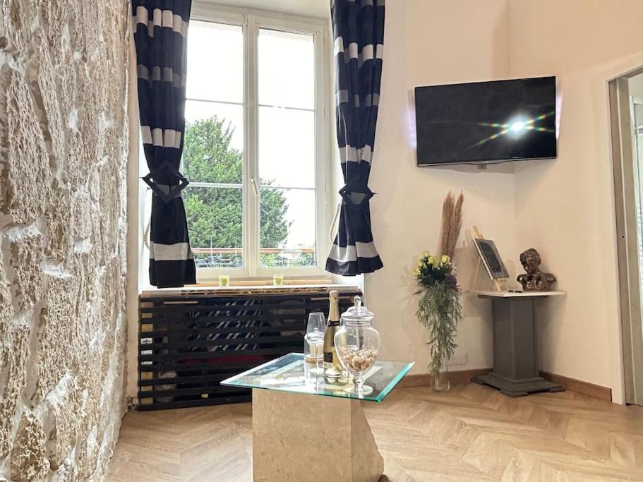 Le Petit Nid D'Yves Apartman Lagny Kültér fotó